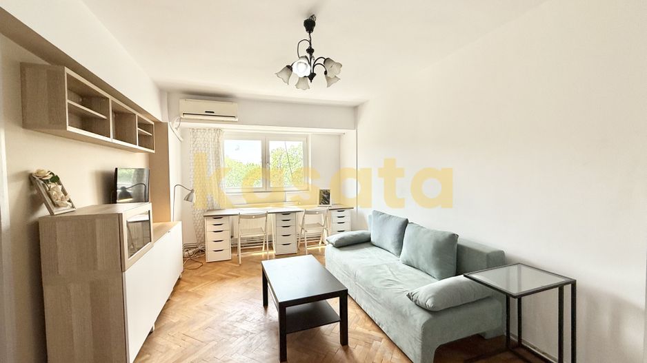 De vanzare apartament cu 2 camere utracentral - 5 minute de Cismigiu - Poză 1
