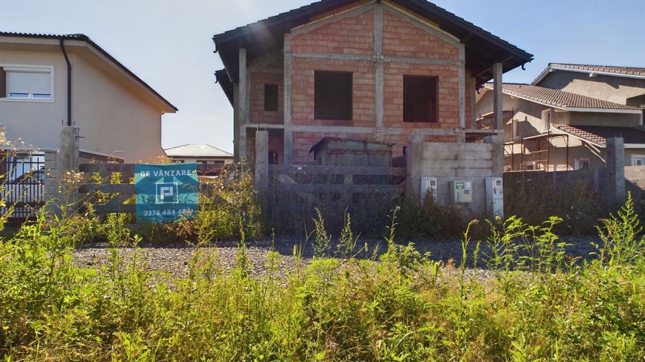 Duplex în Moșnița Nouă, în spate la Castel - Poză 11