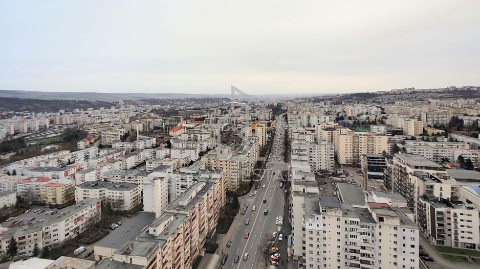 Penthouse 210mp, 5 camere, 4 terase, 3 bai,  West City Tower - Poză 2