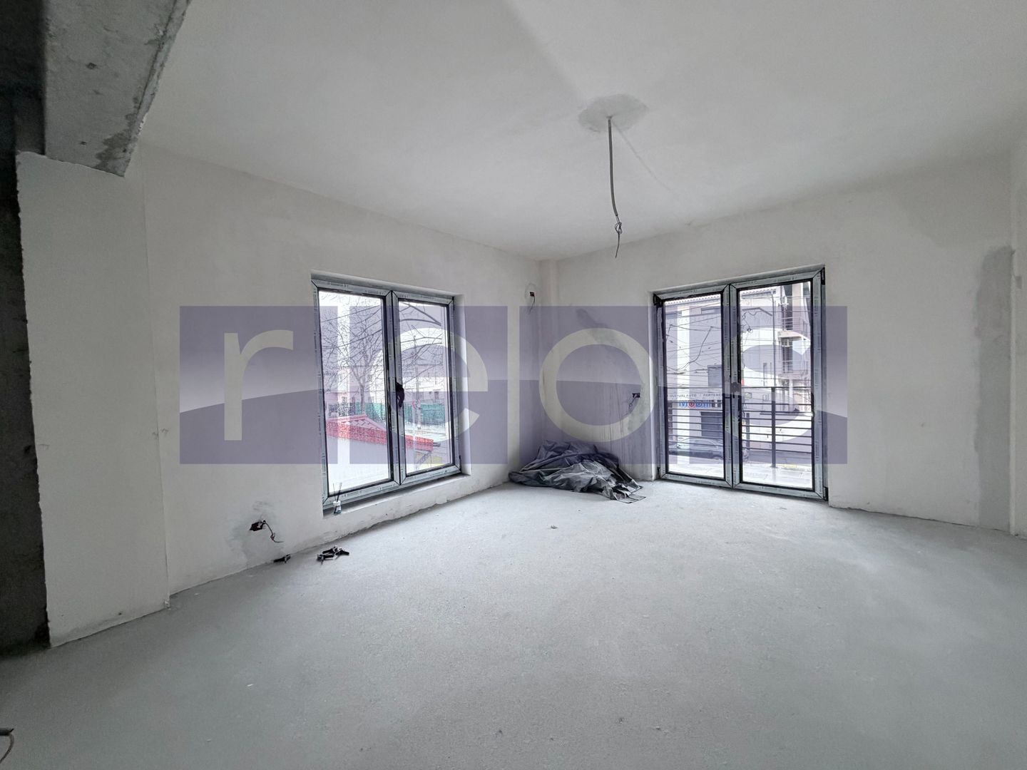 VANZARE 2 CAMERE | 57 MP UTILI | JIULUI - Poză 4