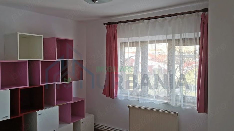 Închiriez Apartament cu 3 camere zona piața CUG - Poză 6