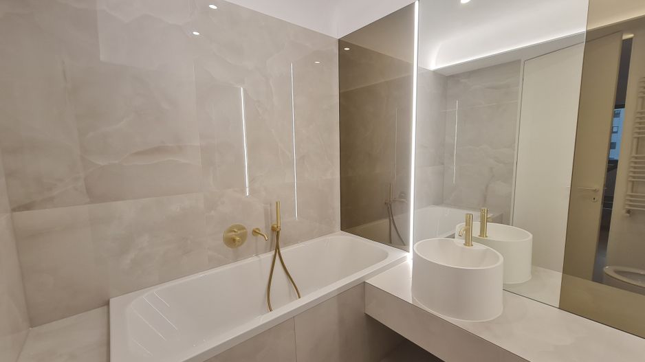 3 camere | Prima inchiriere | Cortina North - Poză 11