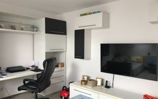 Apartament 3 camere, decomandat - Poză 2