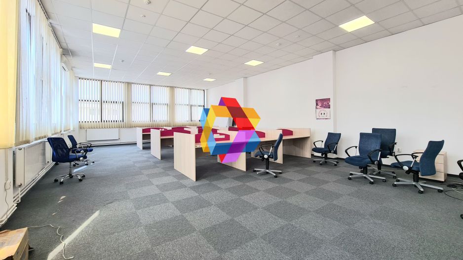 Spatiu birouri de închiriat Brasov - 130 mp # spatii-comerciale-brasov.ro - Poză 1
