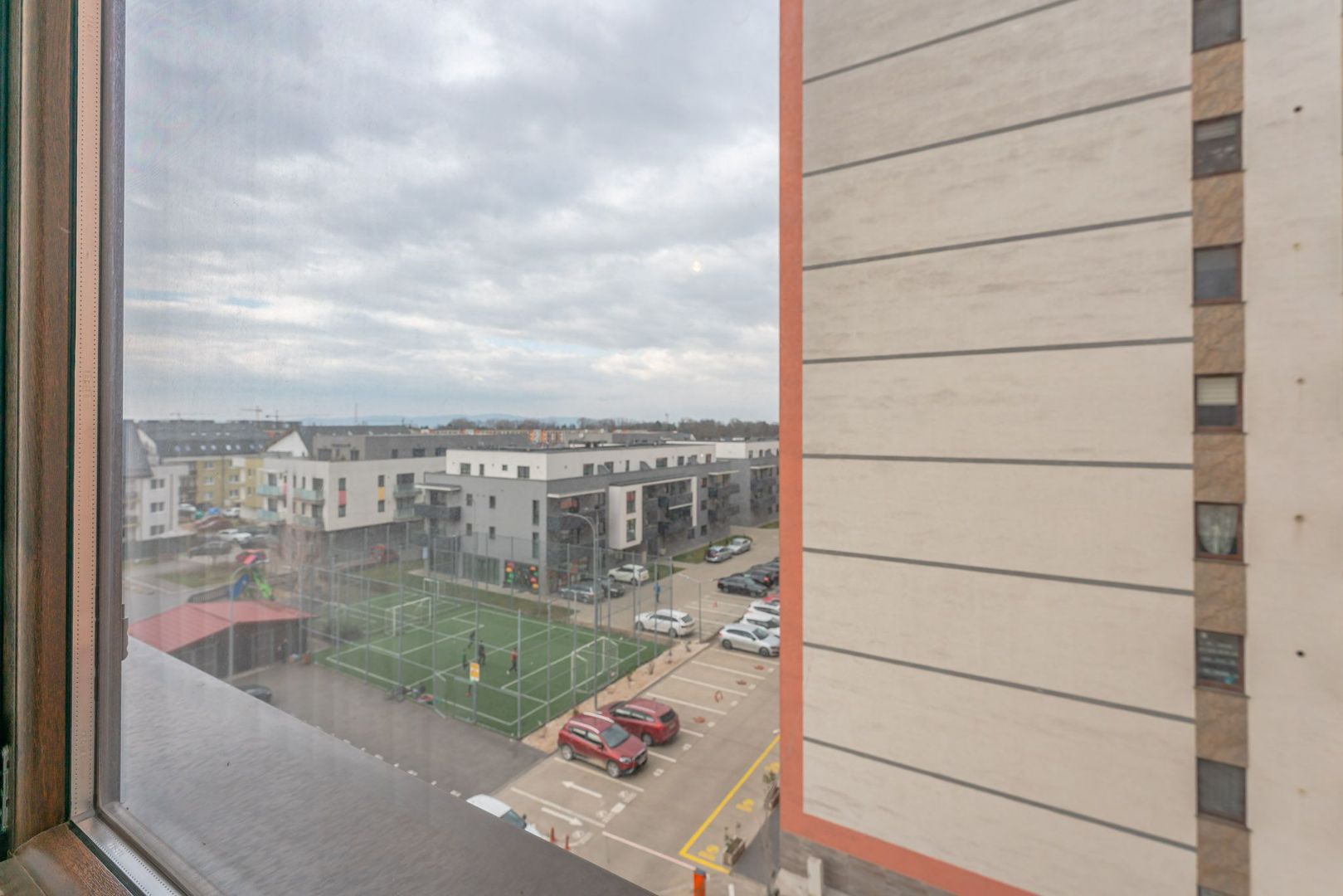 Apartament 3 camere in Tractorul | 83 mp utili | loc de parcare - Poză 8