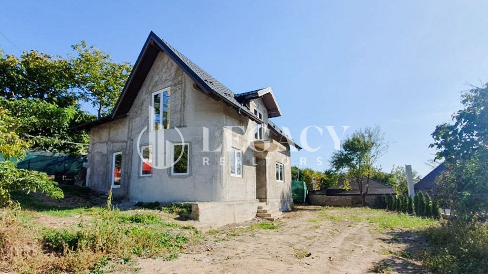 PREȚ REDUS!!! Vilă de vânzare, str. Porumbelului nr. 22, Botoșani - Poză 3