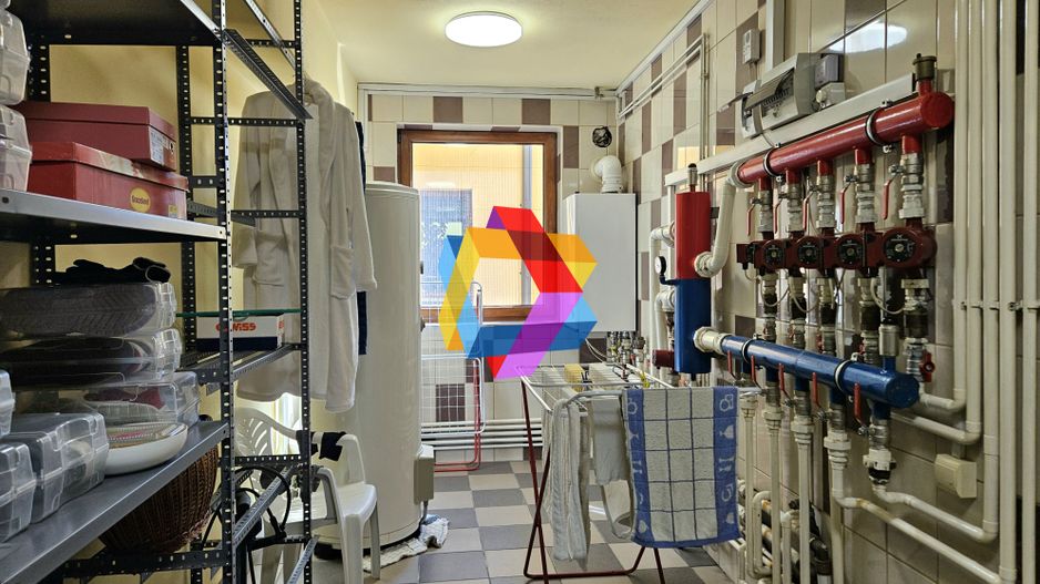 Casă plus Spațiu comercial  741 mp, Teren 906 mp Brasov - zona Blumana - Poză 38