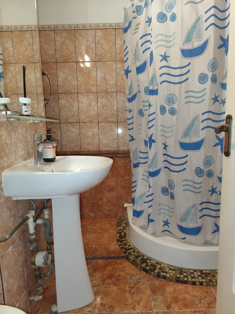Apartament cu 2 camere de inchiriat, str. Spartacus, Oradea - Poză 10