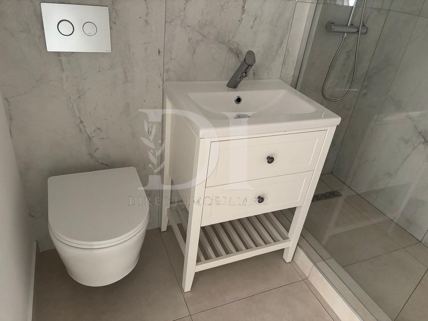 Apartament  de vanzare/ Zona BMW :Floresti - Poză 10