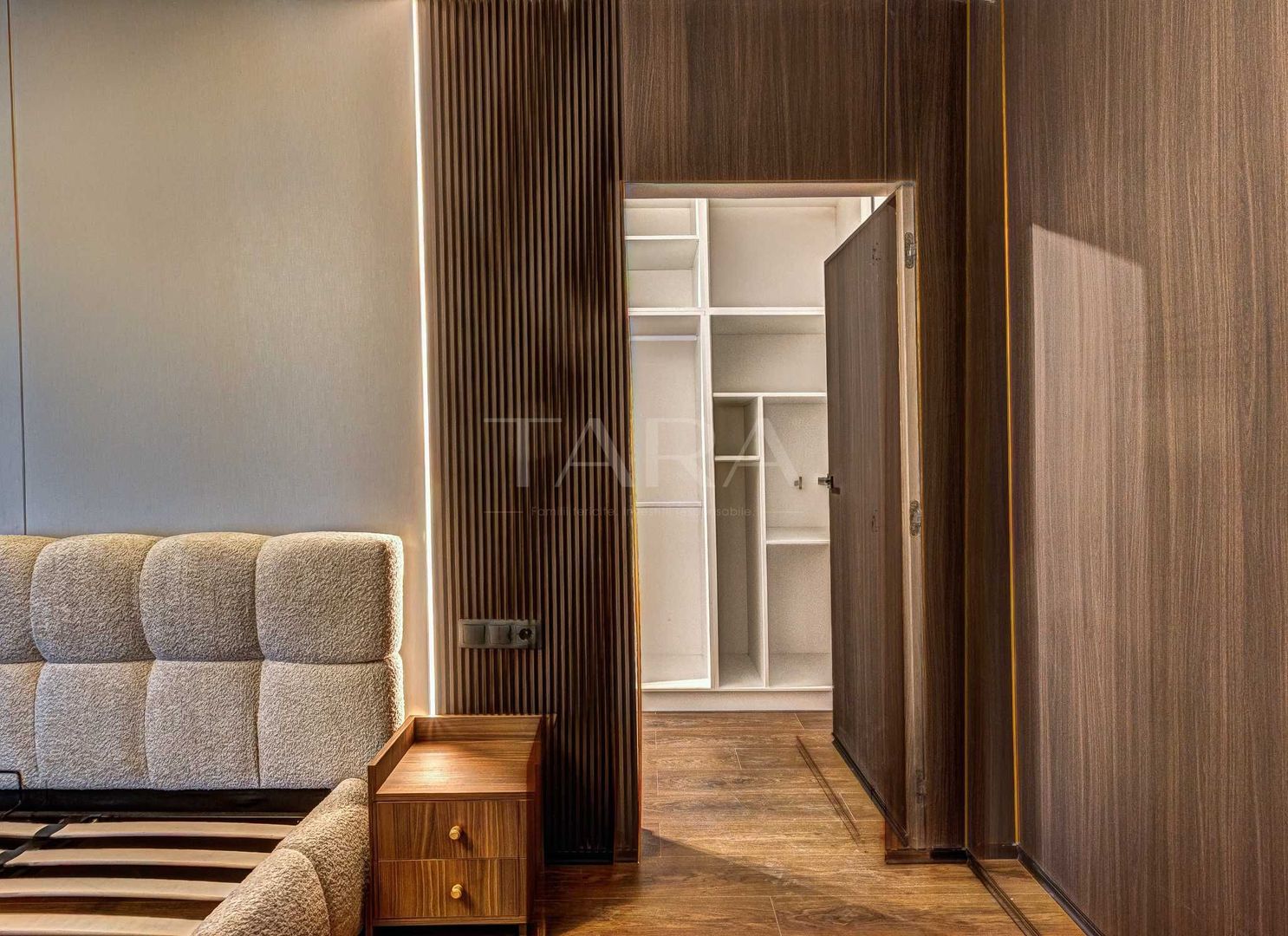 Apartament elegant, 2 camere, 54 mp, zona Eroilor, Florești. - Poză 5