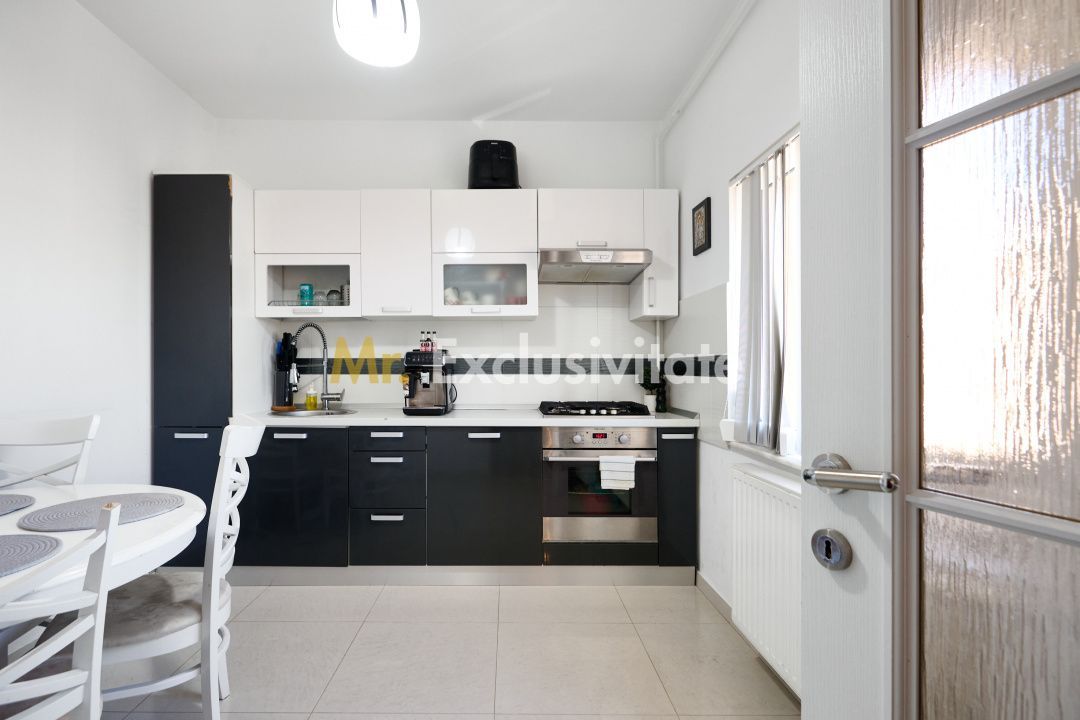 Eremia - Apartament 3 camere + studio | Scara interioara! - Poză 3