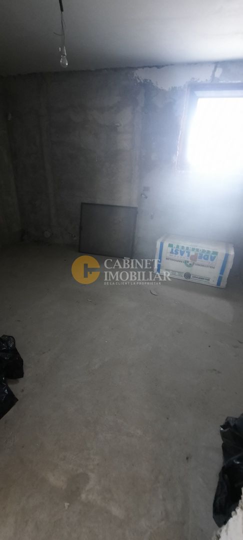 🏢 CASĂ SPAȚIOASĂ VALEA ADÂNCĂ - Oportunitate Versatilă! 🏢 - Poză 11