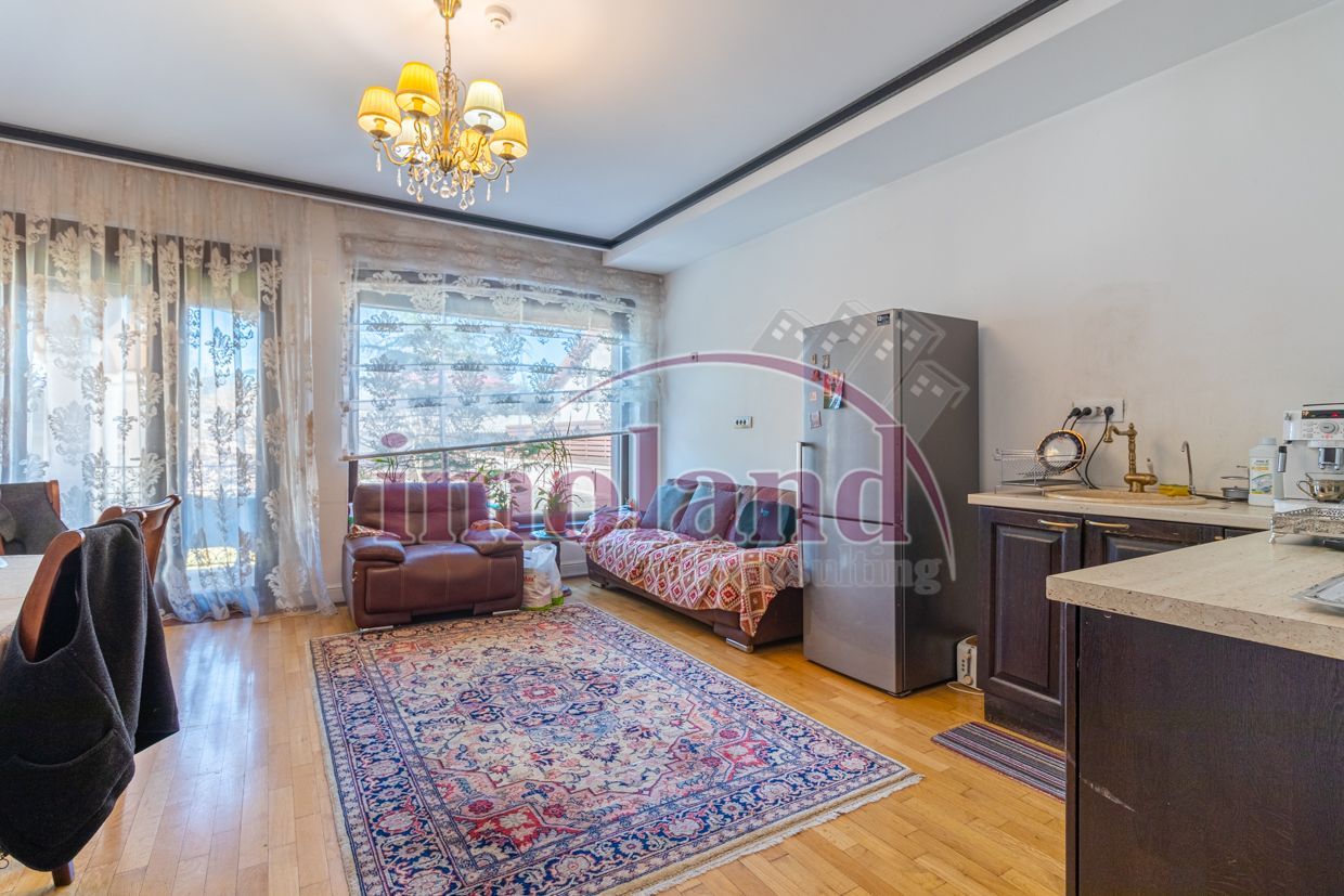 Vila cu piscina si garaj - 6 dormitoare - Pantelimon - Poză 10