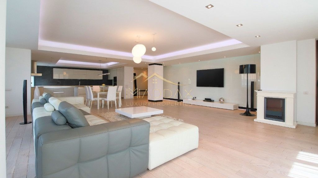 Apartament - Poză 1