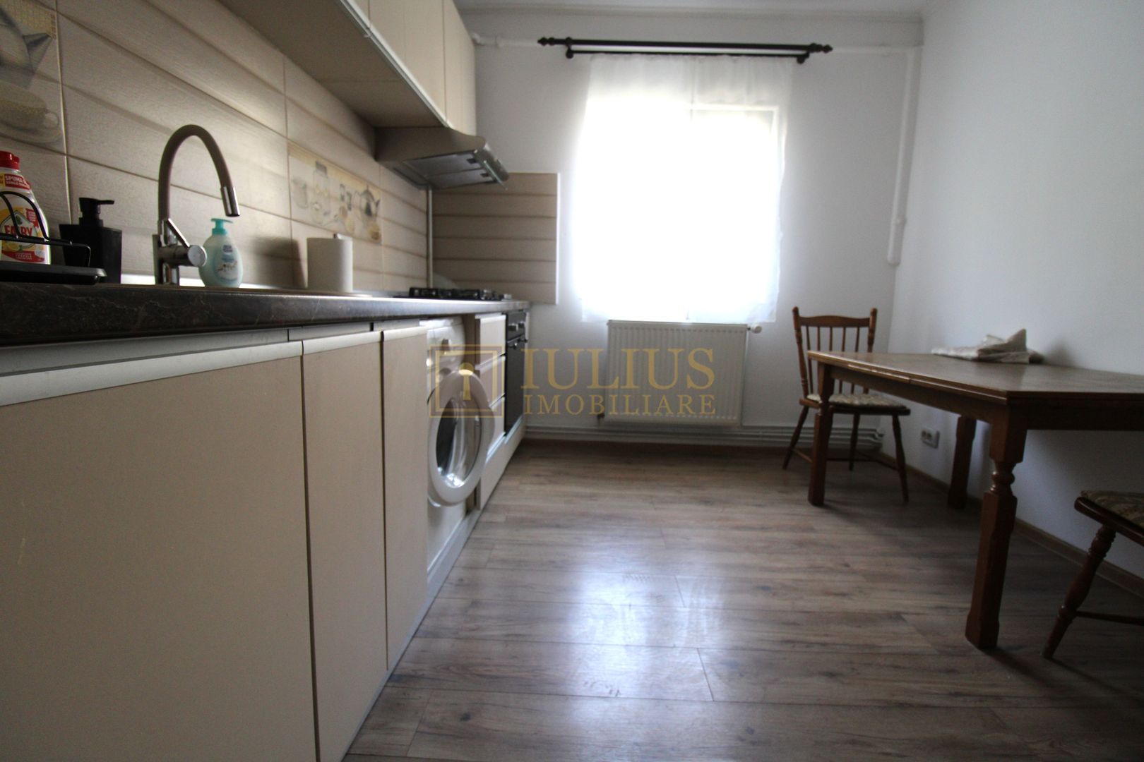 Apartament in zona Spitalului Judetean - Poză 6