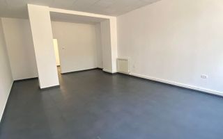 Spatiu comercial , suprafata de 51 mp,zona Primaverii,pret 500 euro usor neg - Poză 1