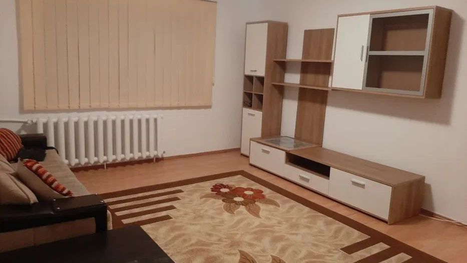 Inchiriere 2 Camere Vitan Mall - Poză 1