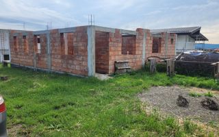 Vânzare casă în construcție, 143 mp, teren 500 mp, sat Ciurbești, comuna Miroslava - Poză 1