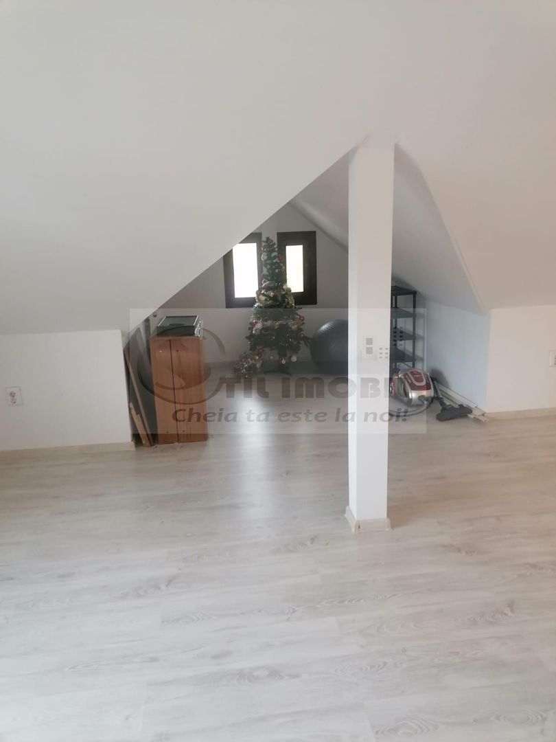 Apartament 2 camere D- Hlincea + mansarda- 84.900 euro - Poză 11