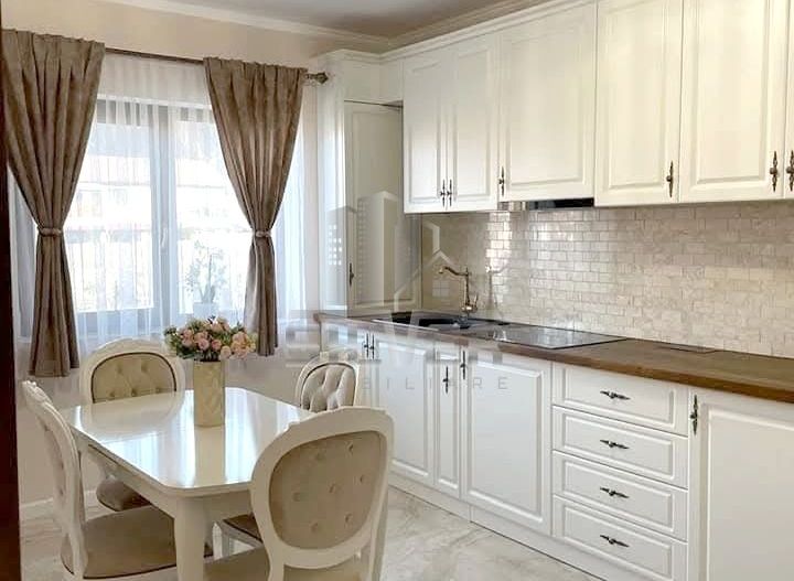 Casa tip duplex la 5 minute de Baza Sportiva. - Poză 2