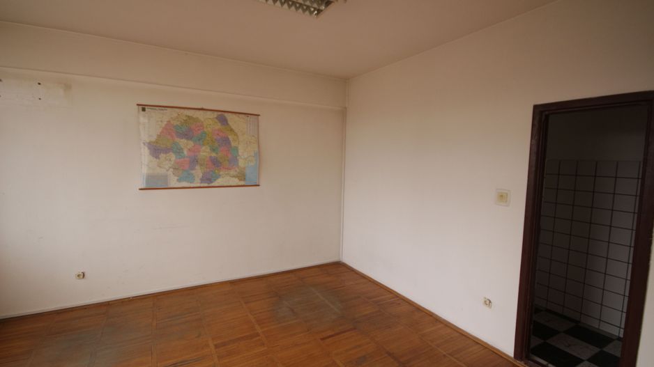 Imobil destinatie birouri + depozit - Poză 29
