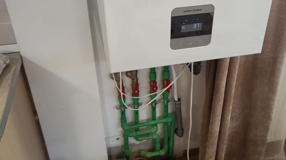 vila triplex,deosebita,mob-util partial/complet/Frumusani-Calarasi - Poză 31