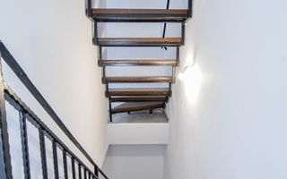 Casă înșiruită în prima parte a Florestiului, zona Stadion - Someșului - Poză 18