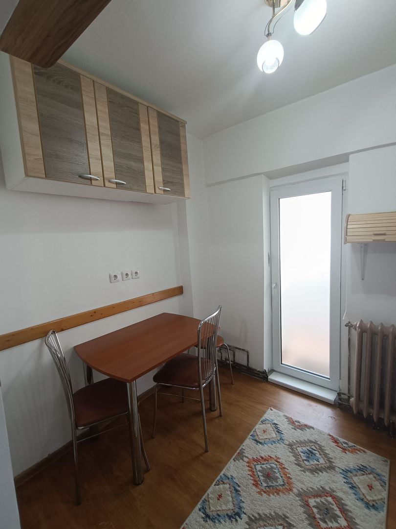 Apartament de vanzare 2 camere 50 mpu etaj 3 mobilat utilat Alba Iulia - Poză 9