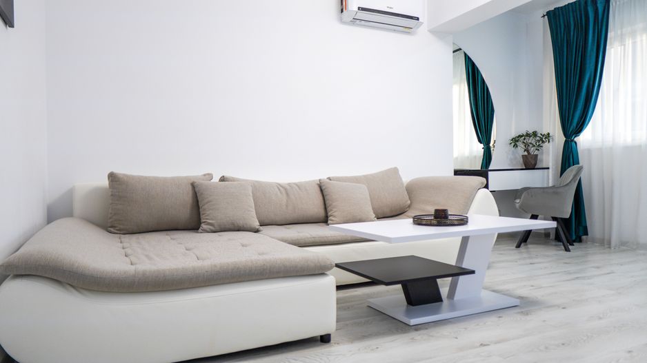 Apartament 2 camere + grădină 70 mp + parcare, la 5 minute de Coresi - Poză 1