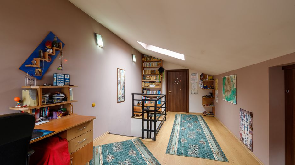 Vânzare, Duplex, 8 camere, zona Militari - Poză 13