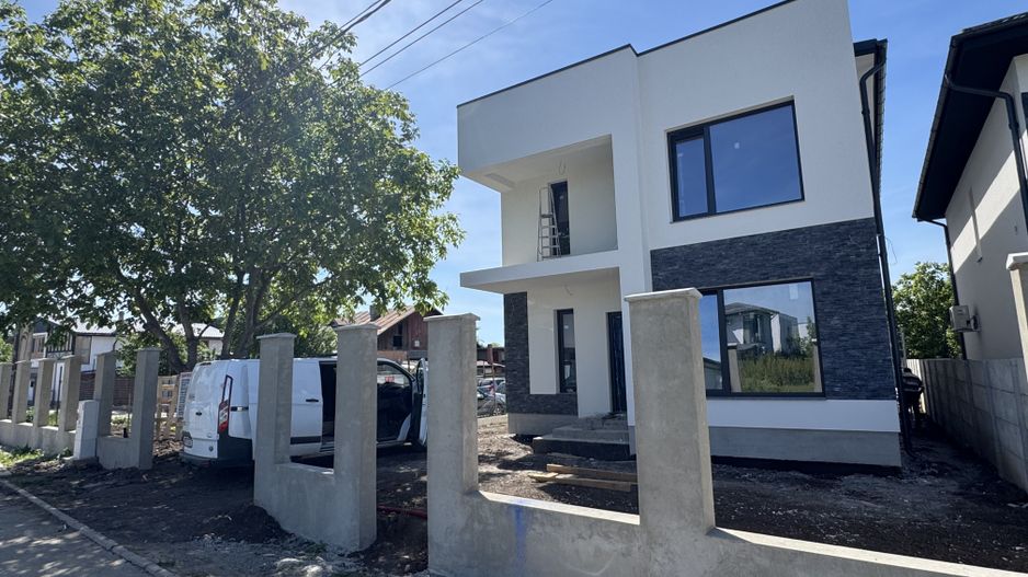 Individuala Tunari central, toate utilitatile, curte MARE 520m2 - Poză 1