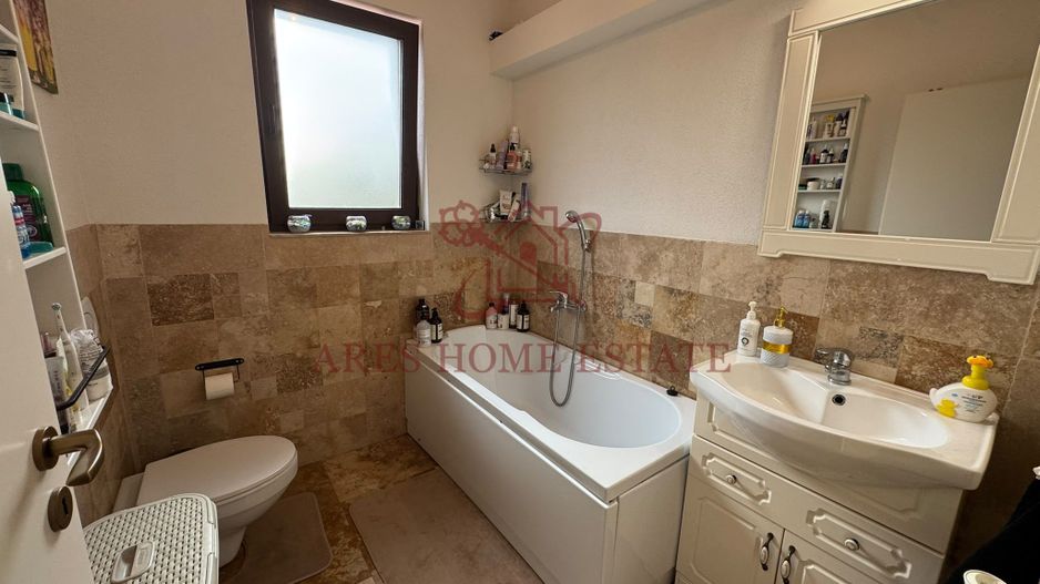 Casa 4 dormitoare, 3 bai, bucatarie inchisa si gradina – Bogdanestilor - Poză 22