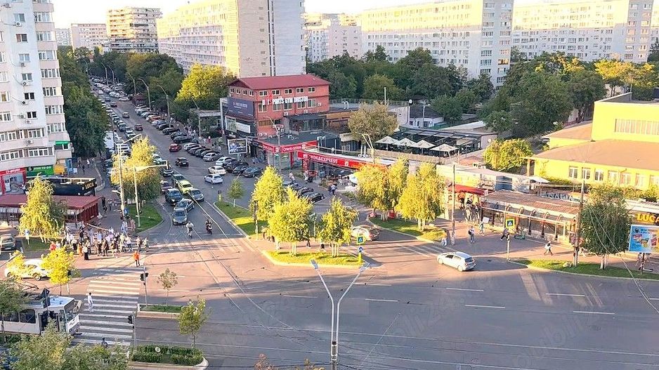 🚇 Închiriez Apartament cu 2 camere, vis-a-vis de metrou Dristor, 55 mp, etaj 7 - Poză 4