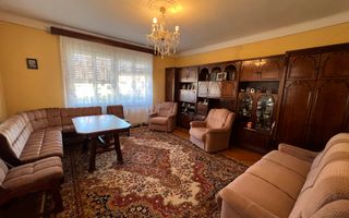 Casa tip duplex I 4 camere I Garaj I Zona Calea Poplacii - Poză 1