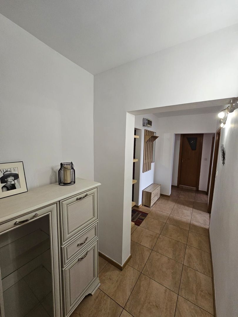 Apartament 4 camere, Stefan cel Mare - 5 min metrou, 2 bai, renovat - Poză 8