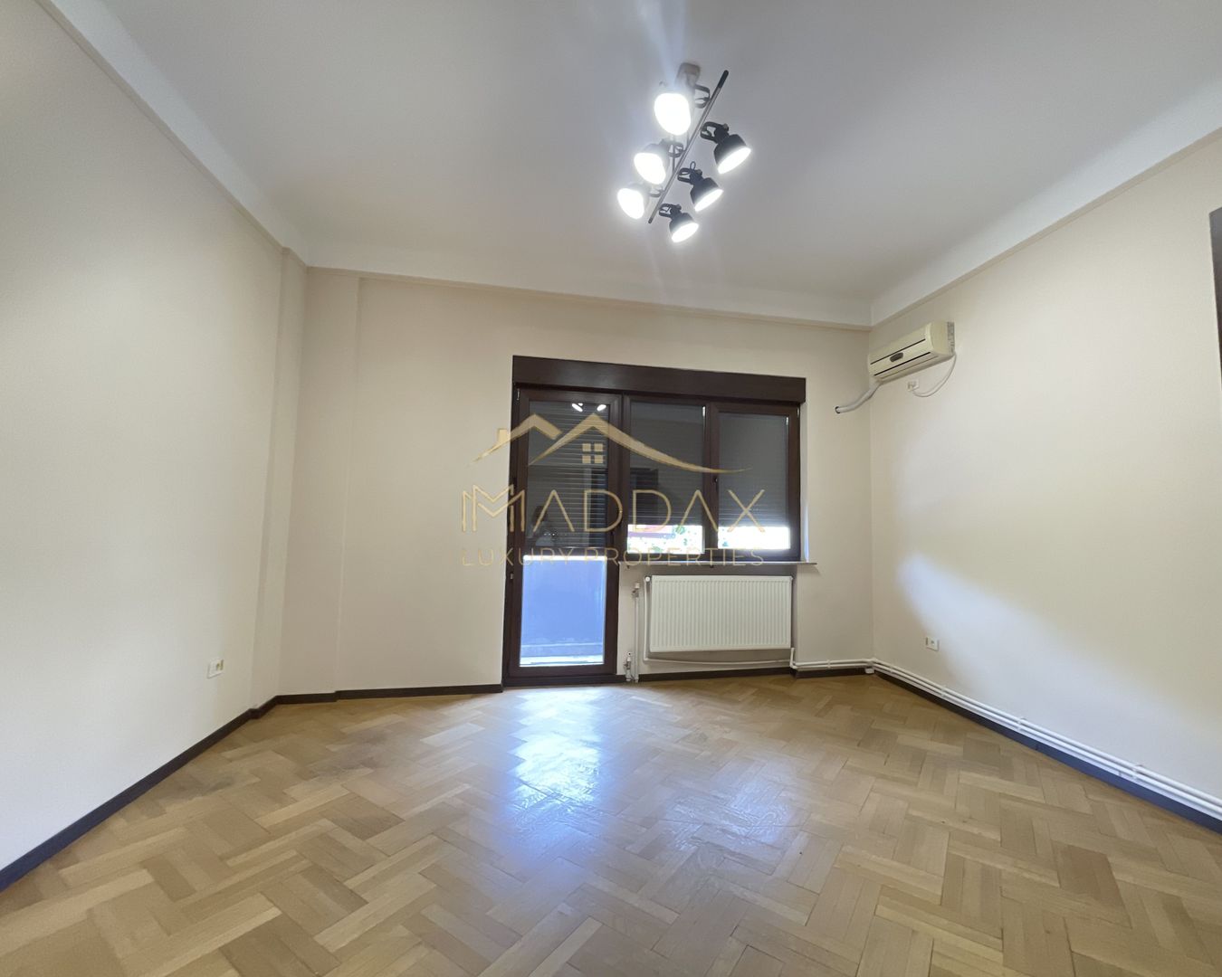 Resedinta interbelica premium **5 camere**252 MP***//Lascar Catargiu - Poză 14