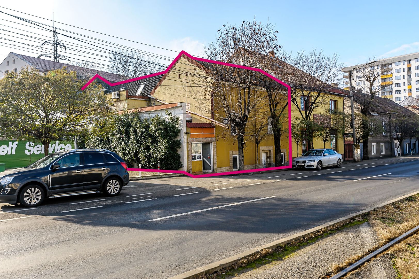 Spațiu generos în centrul Aradului. Ideal pentru birouri sau cabinete - Poză 2