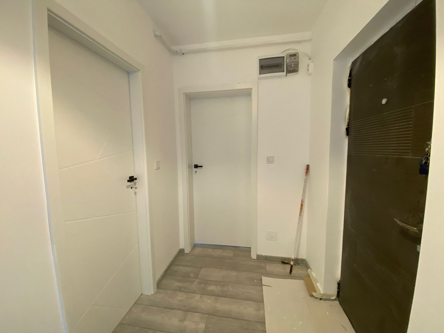 Apartament 2 camere de vanzare Gorjului - Poză 4
