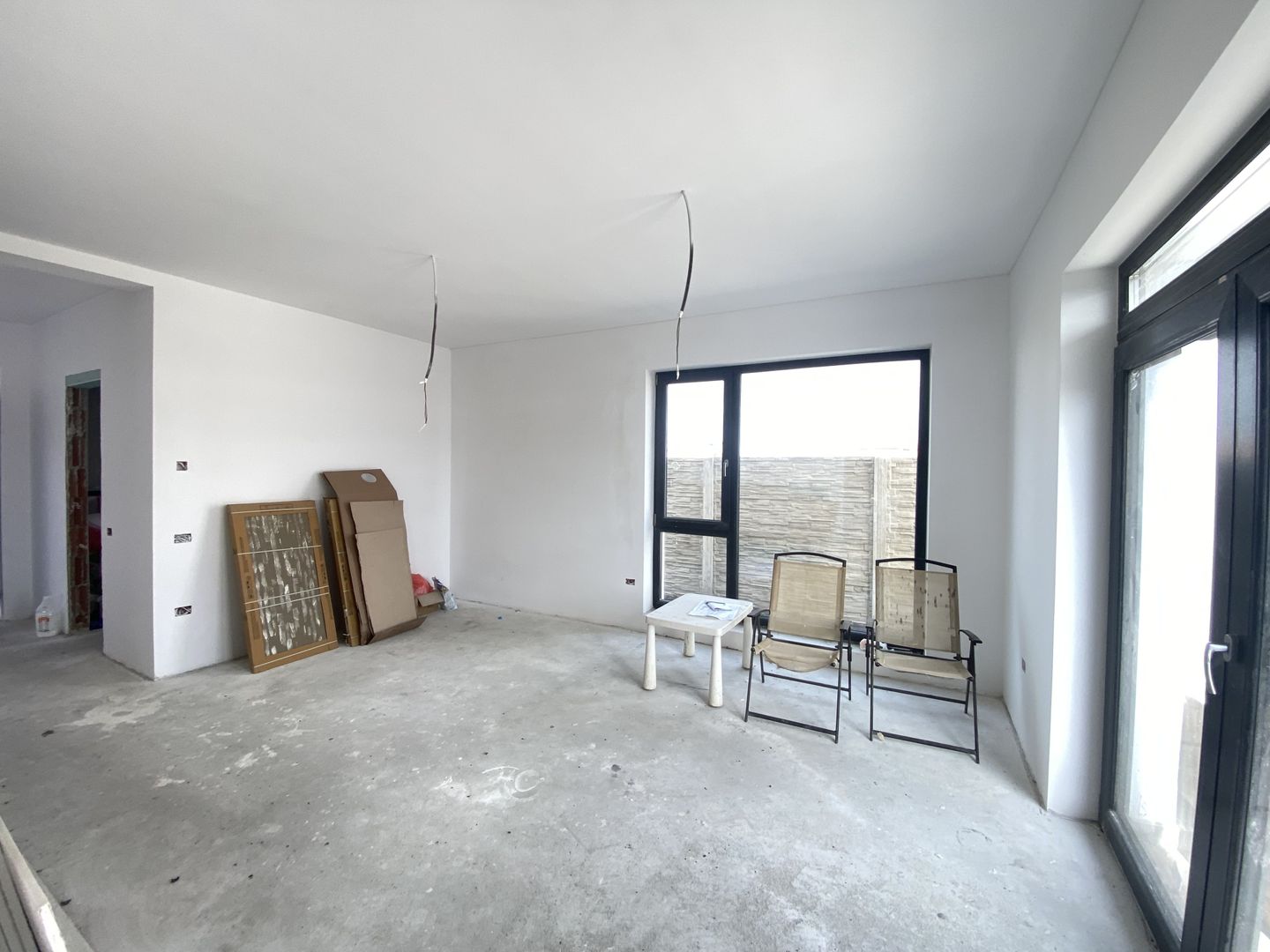 COMISION 0, CASĂ MODERNĂ IN SACALAZ, 5 Camere, 107mp Utili, 300mp Teren - Poză 7