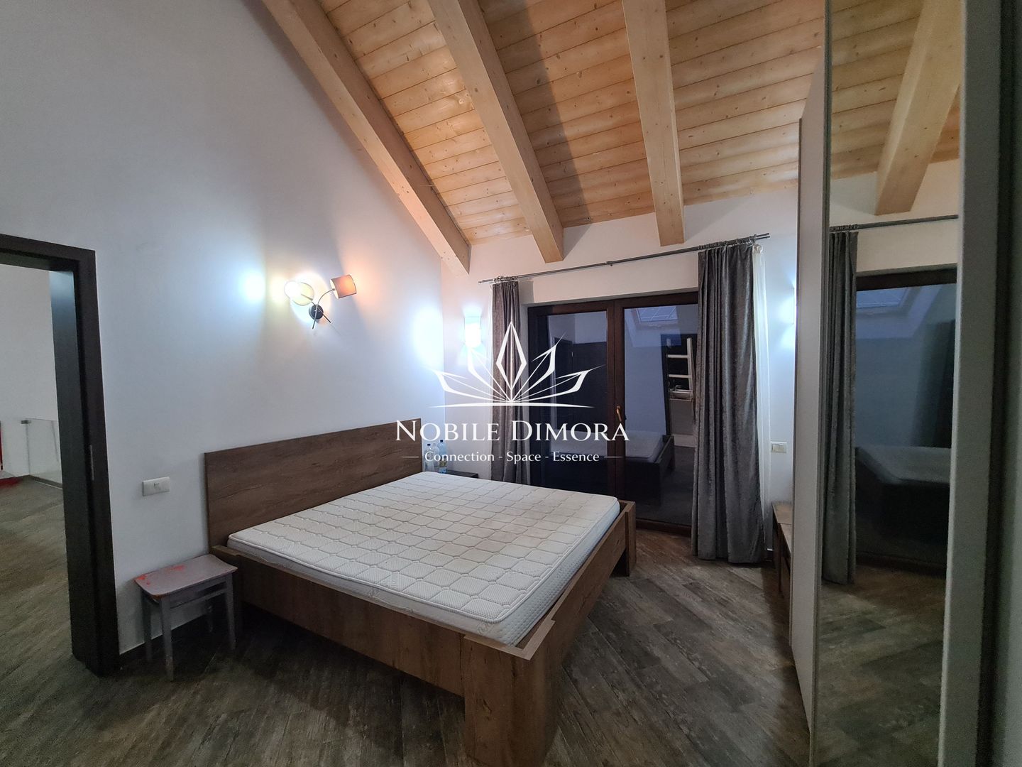 Duplex cu 4 camere, 3 bai, garaj si teren de 600 mp langa Mosnita Noua - Poză 11