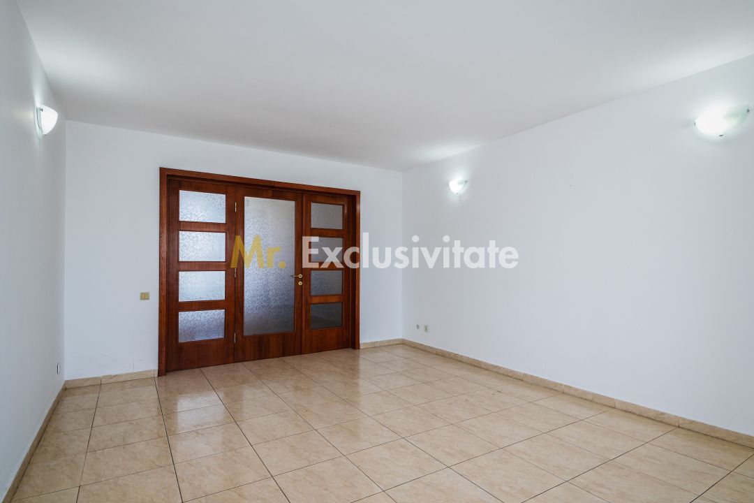 Apartament în vilă - Acces independent - Investiție & business - Nicolae Dobrin - Poză 8