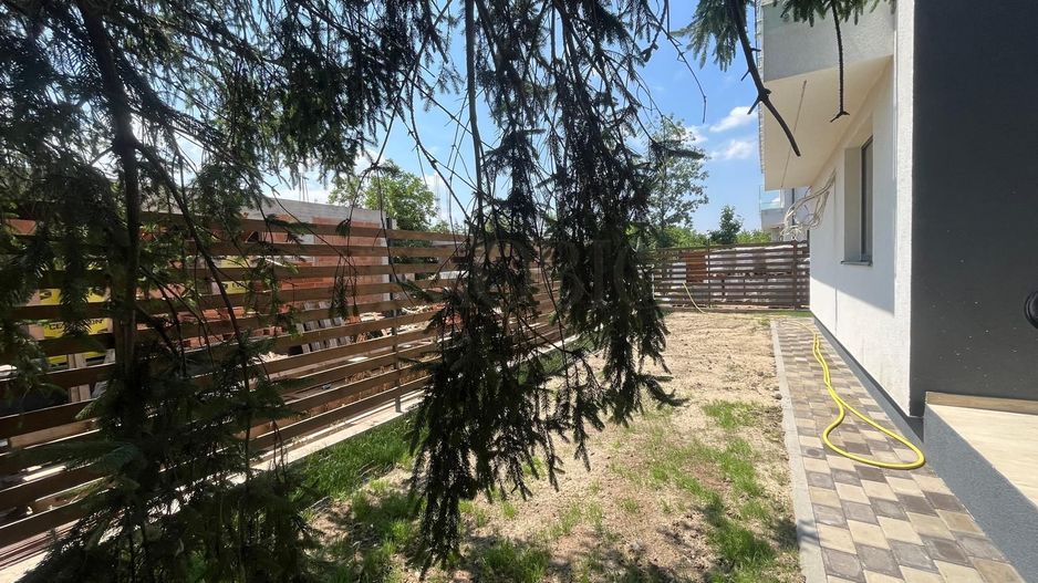 Vilă individuală modernă, P+1+M, cu curte generoasă  Tunari - Poză 5