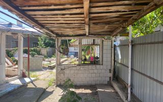 Vanzare casă bine poziționată – Târgoviște, strada Berzei - Poză 12