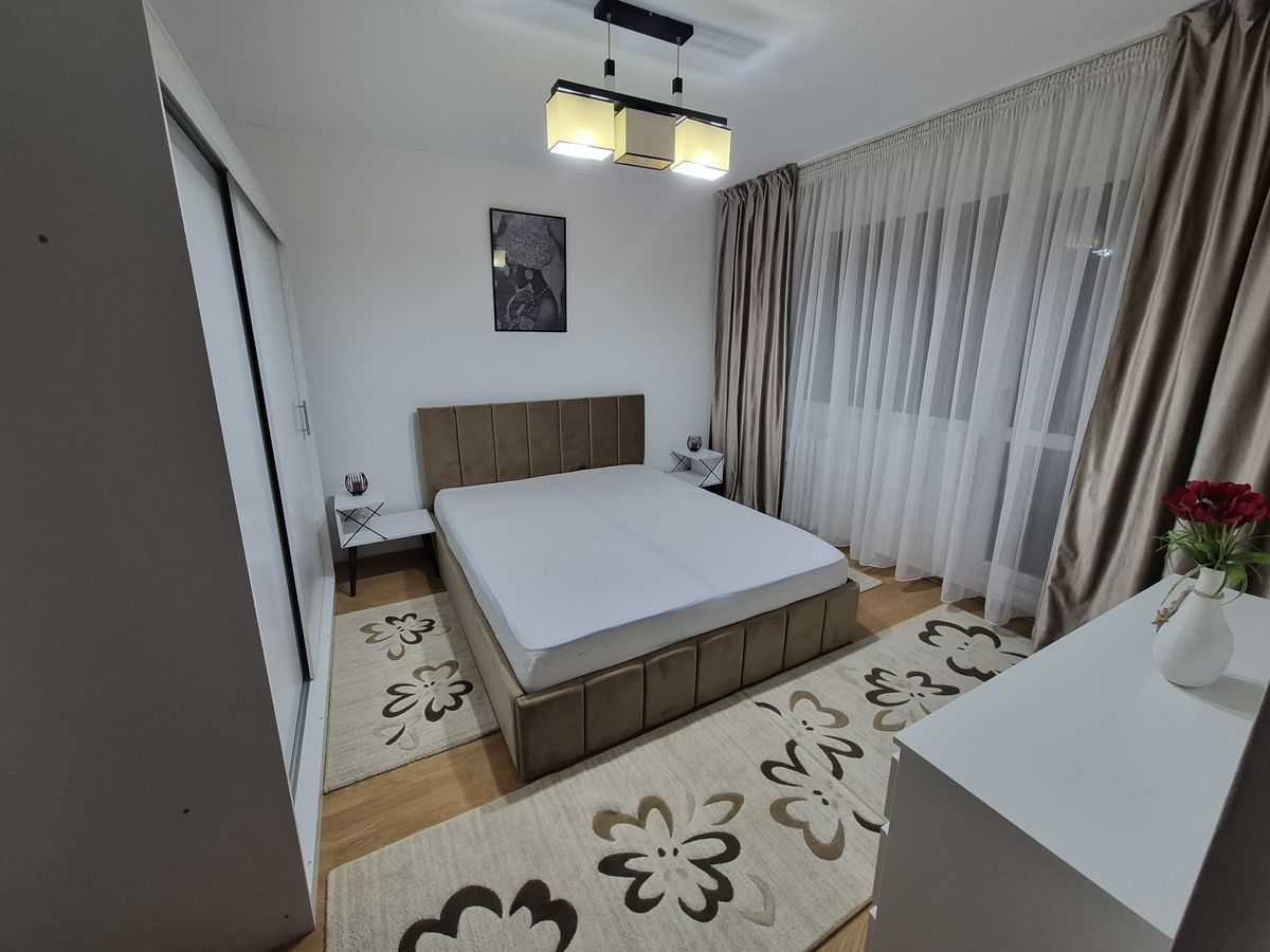 De inchiriat ap 3 camere+parcare, reabilitat, Rahova - Poză 4