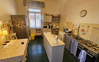 Casă boierească cu teren 900 mp – Calea Poplăcii, Sibiu - Poză 4