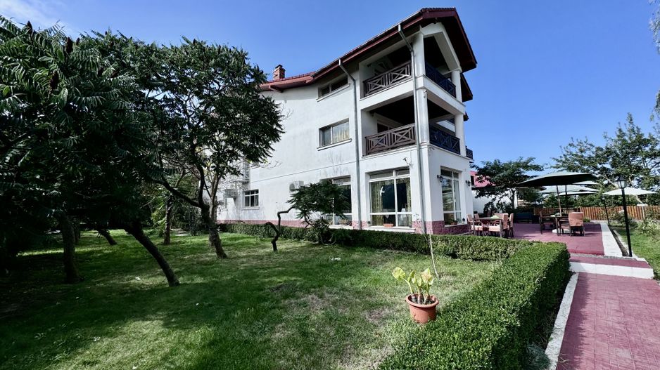 Hotel 20 camere Delta Dunarii 50 m deschidere teren 6000 mp acces auto - Poză 5