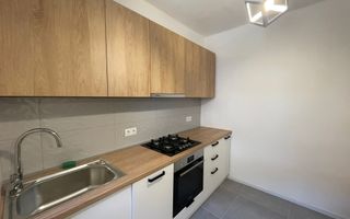 De Vanzare: Apartament cu 2 camere, Semicentral! - Poză 7