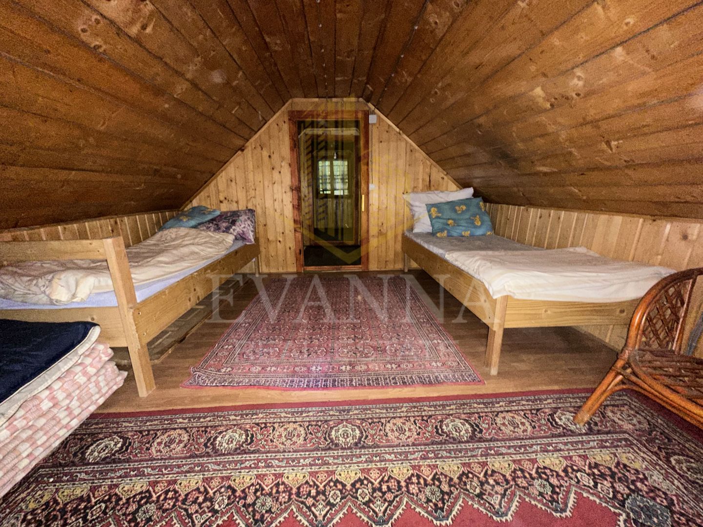 Cabana de vanzare - Lacul Mujdeni - Poză 7