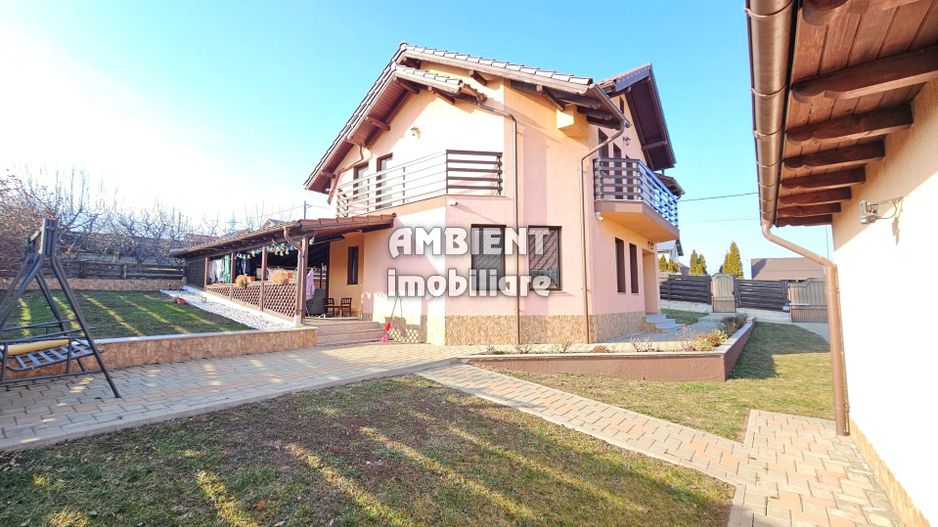 CASĂ individuală  P+M, teren 609 mp, zona FILATURII; - Poză 1