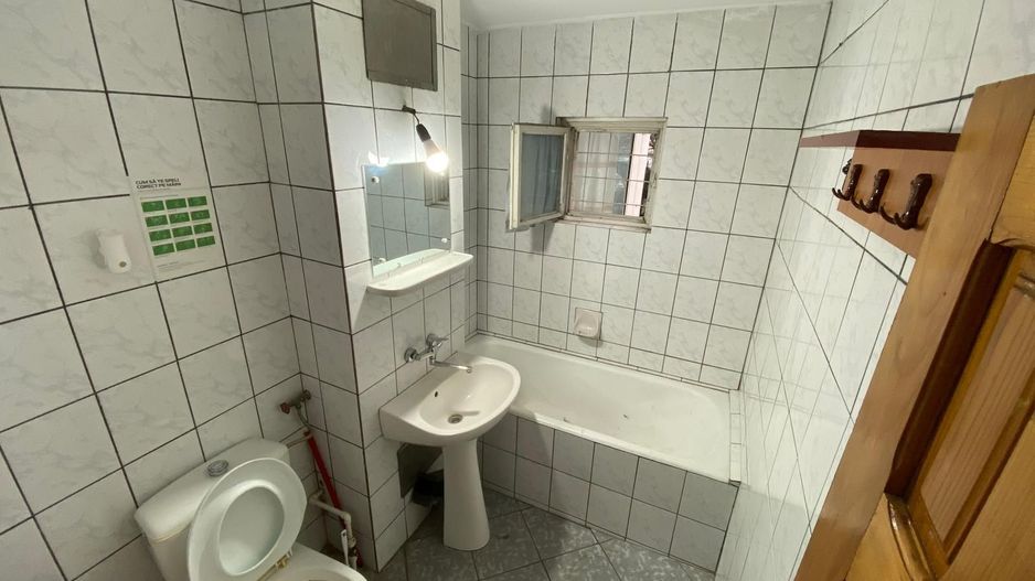 De vanzare/inchiriat spatiu comercial  Siderurgistilor 82.000 euro/2500 lei - Poză 7